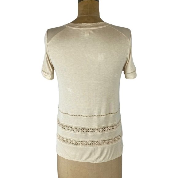 Wilfred (Aritzia) Cream Reve Crochet Detail T-Shirt Size XS - Picture 7 of 10